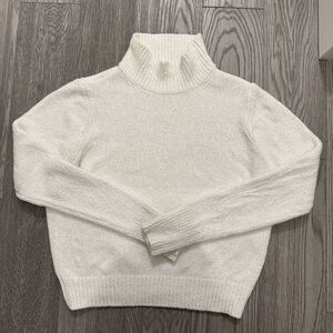 Aritzia Wilfred Free Mock Neck Sweater Soft Cozy Minimalist Knit Small